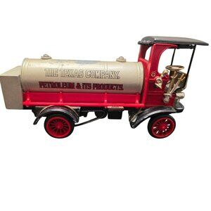 Ertl 1910 Mack Senior Train Engine D-Cast Piggy Bank #1655 Texaco